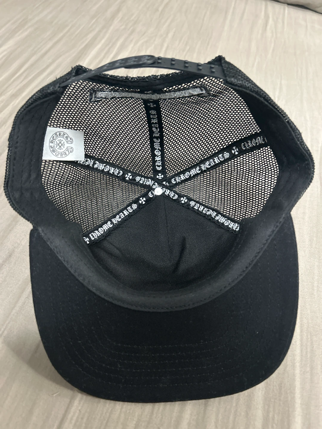 Chrome Hearts Red Cross Trucker Hat - photo 4
