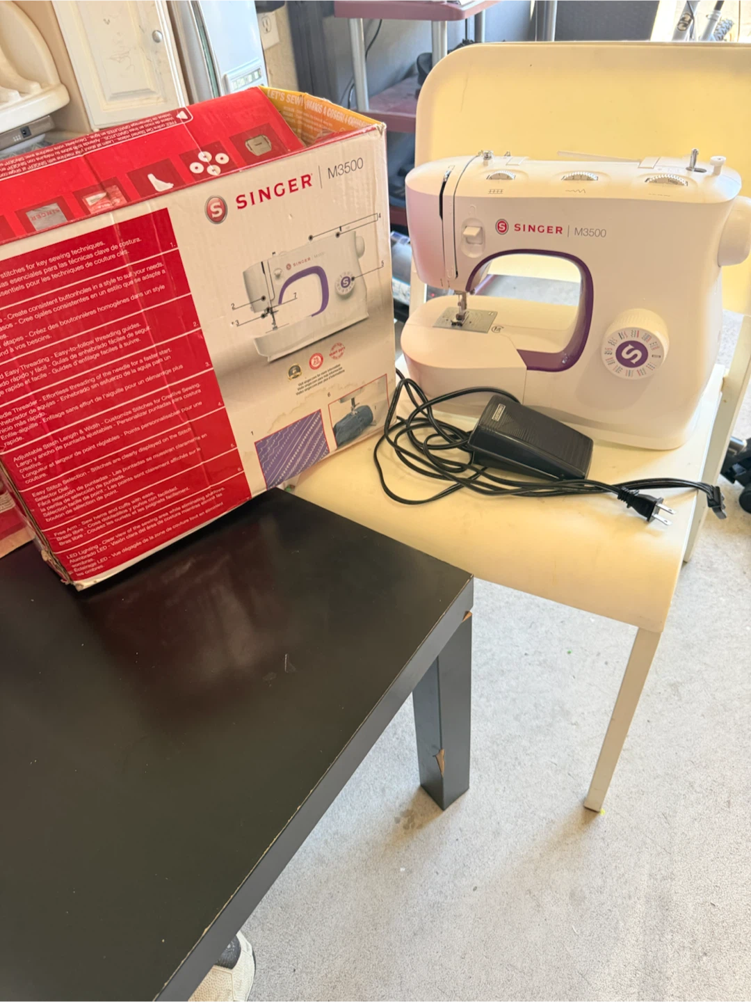 Singer M3500 Sewing Machine with Box