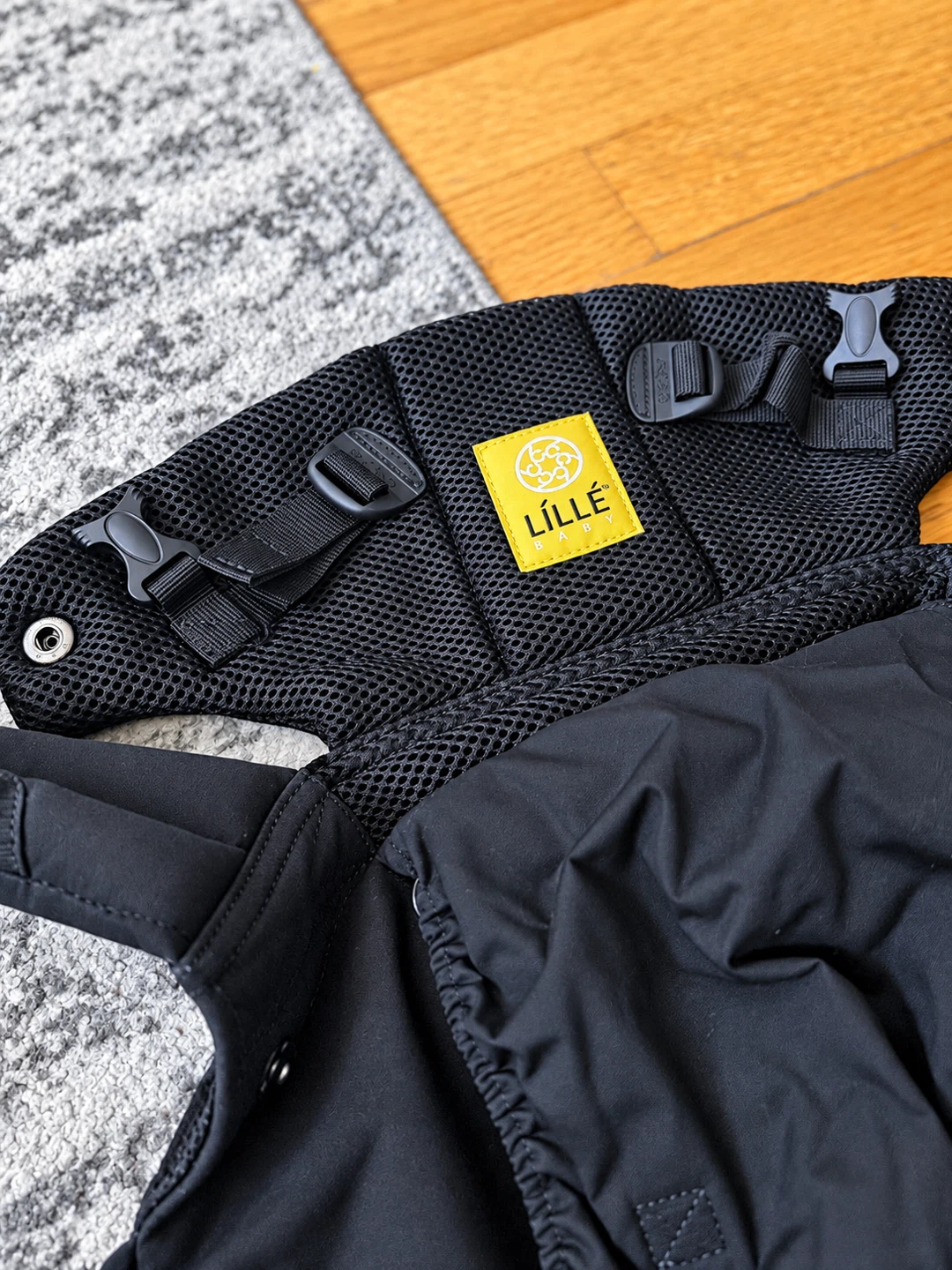 LILLEbaby Baby Carrier