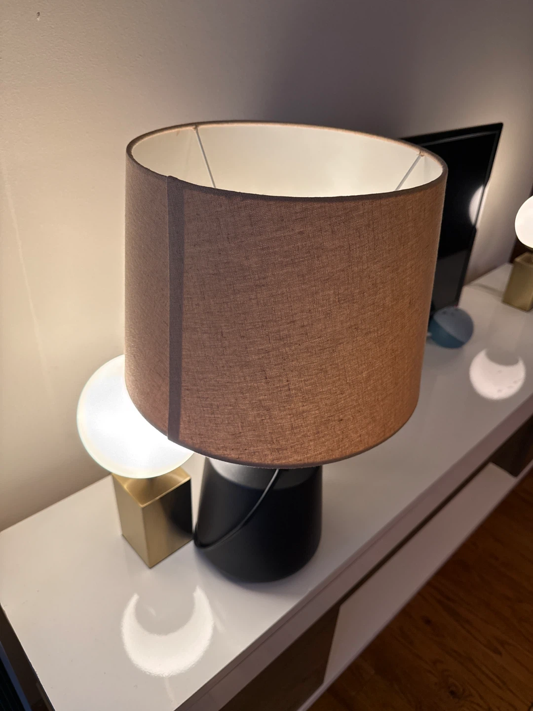 Modern Black Table Lamp - photo 2