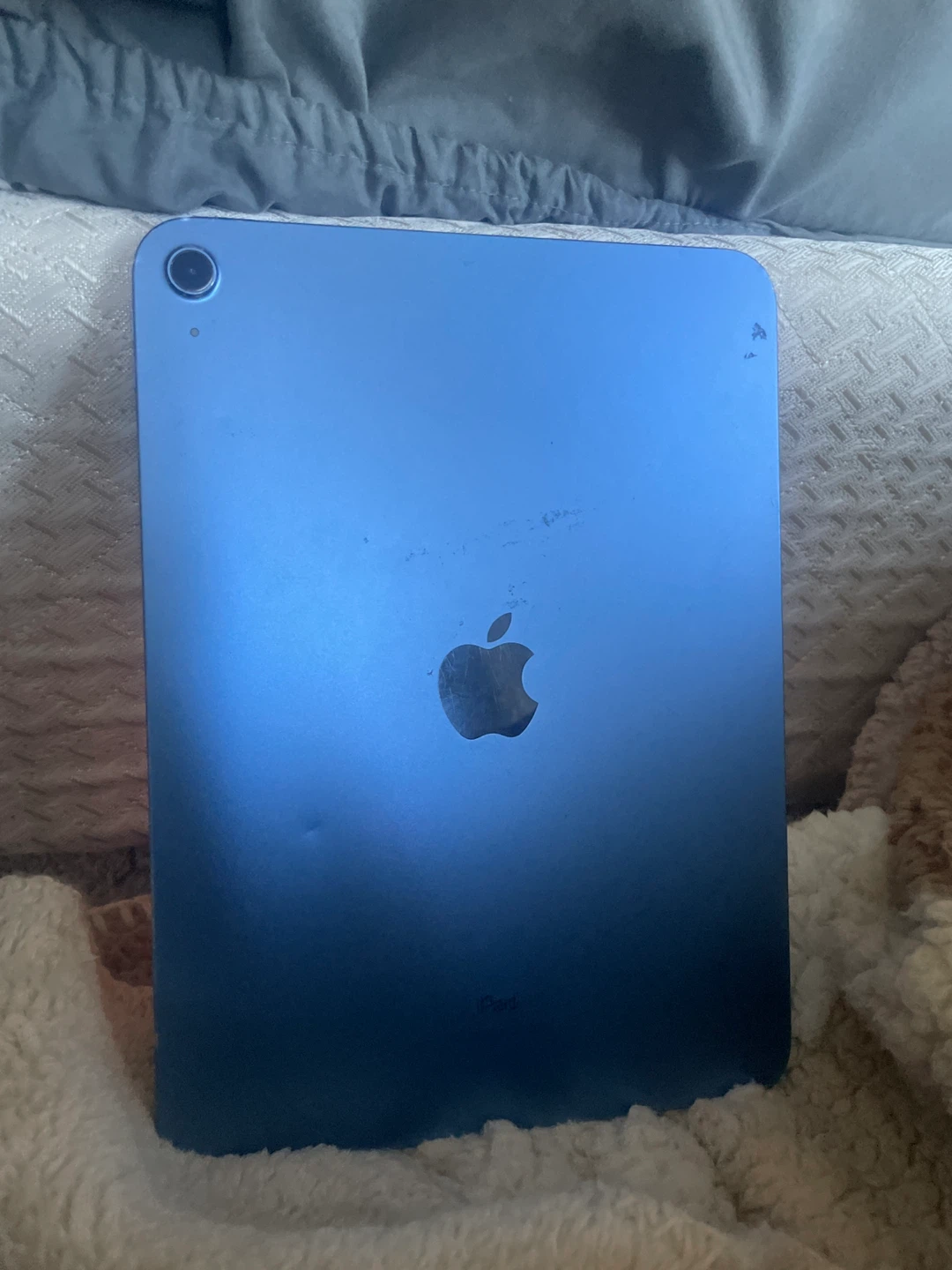 Apple iPad Blue tenth generation - photo 2