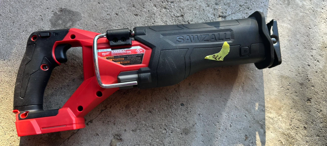Milwaukee M18 FUEL SAWZALL 2821-20