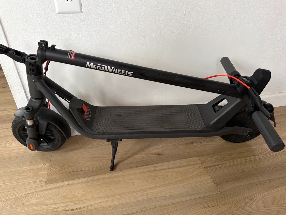 MegaWheels Electric Scooter