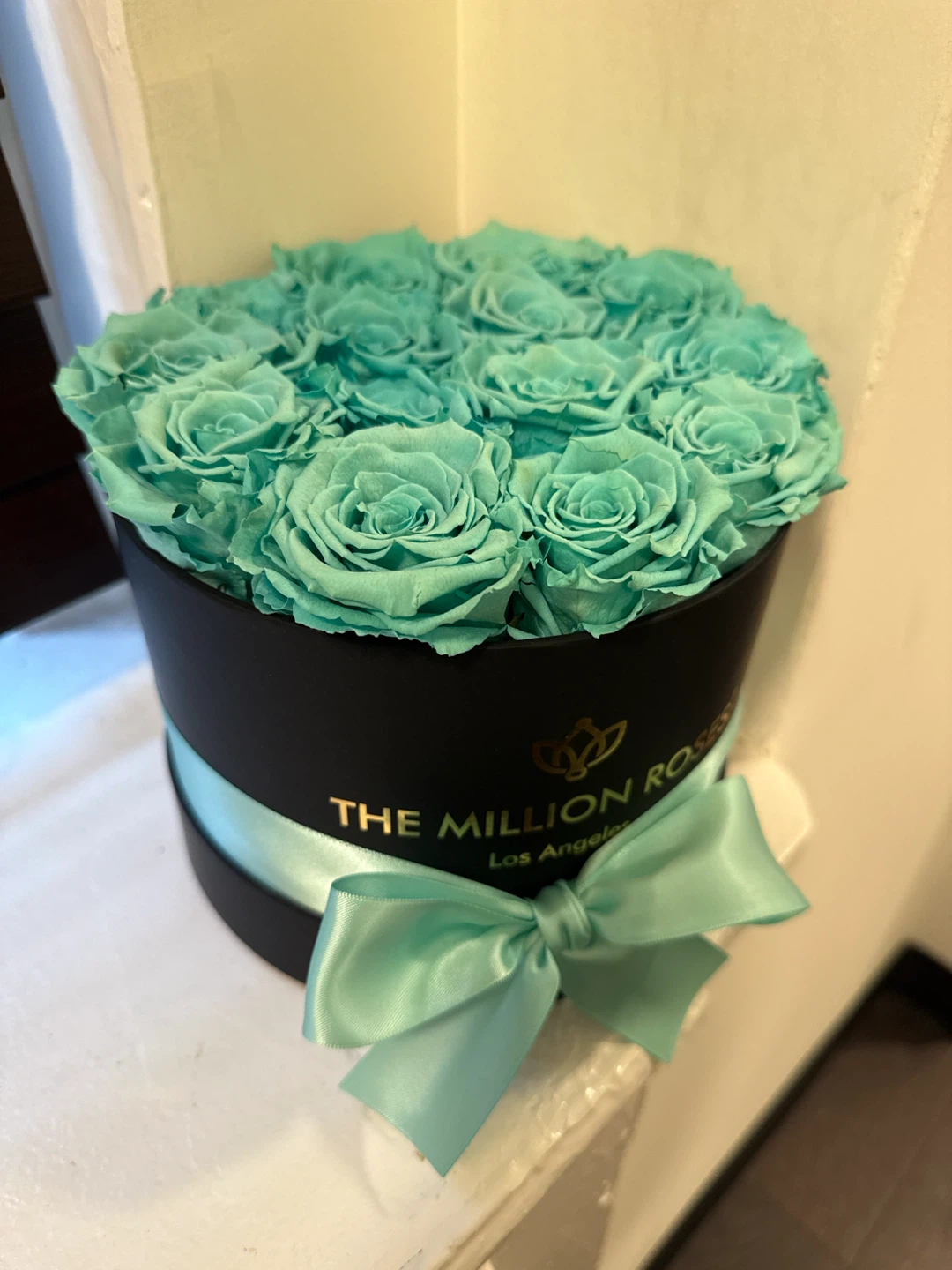 The Million Roses Preserved Flower Box - photo 2