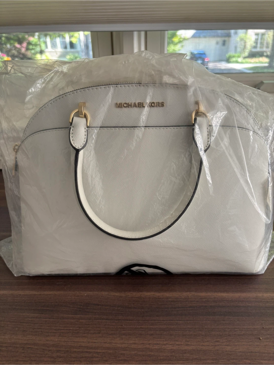 New never used Optic white emmy bag - photo 5