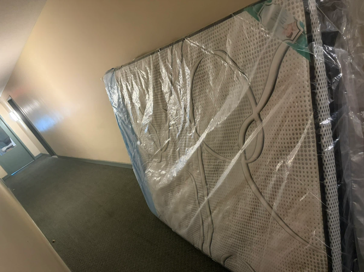 Negotiable queen mattress