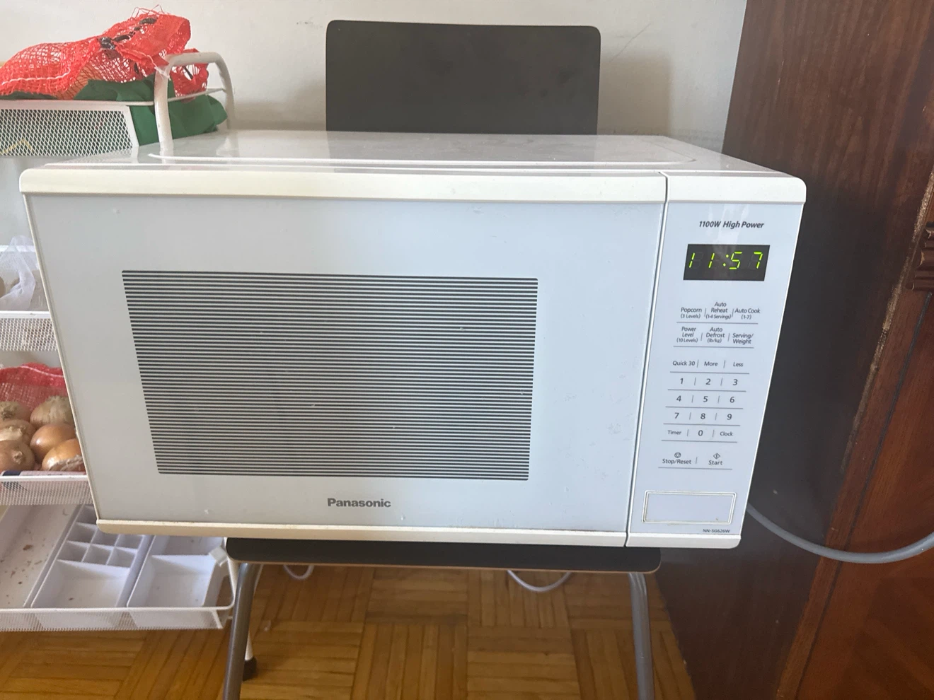 Panasonic NN-SG626W Microwave Oven
