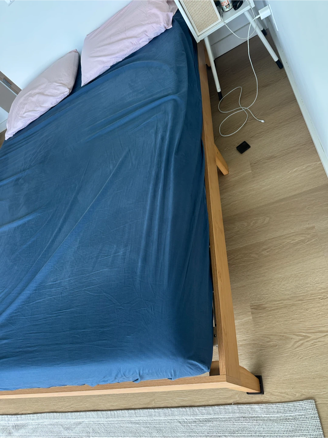 Japanese style wooden bed frame - photo 3