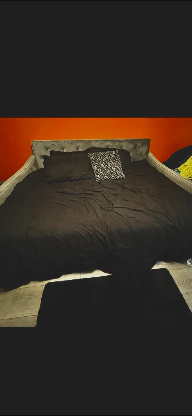 Gray Velvet Daybed with Trundle - photo 5