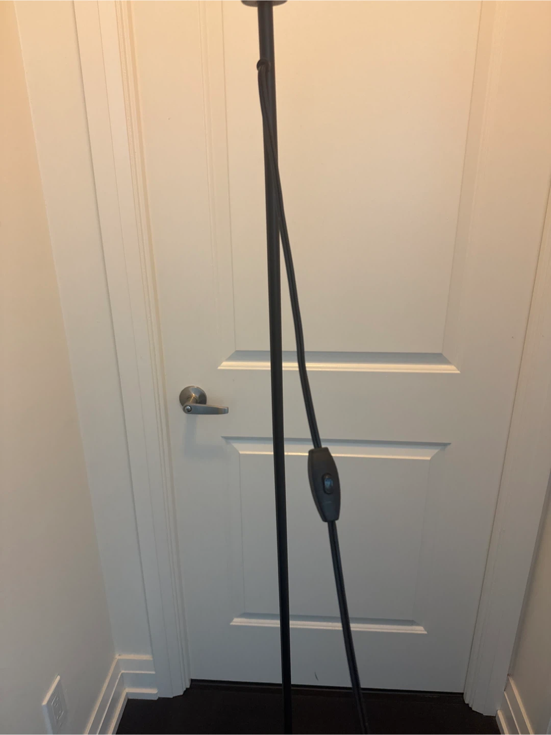 Black Floor Lamp - photo 2