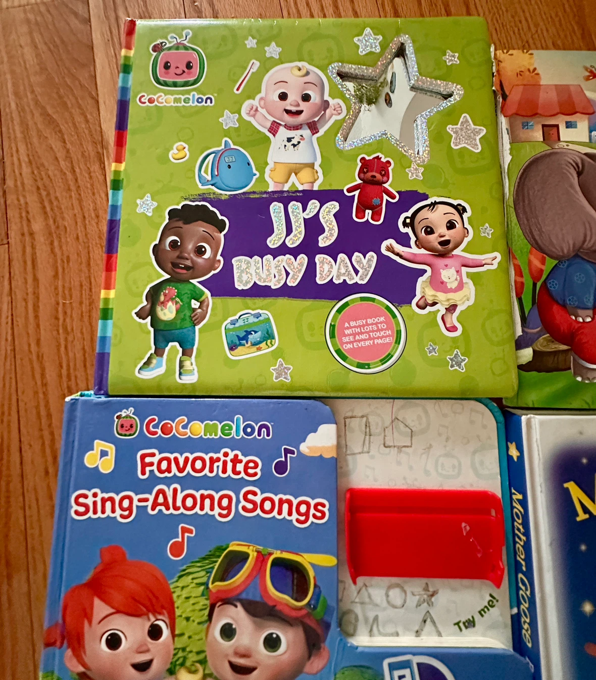 Set of 4 Children's Story and Song Books - photo 4