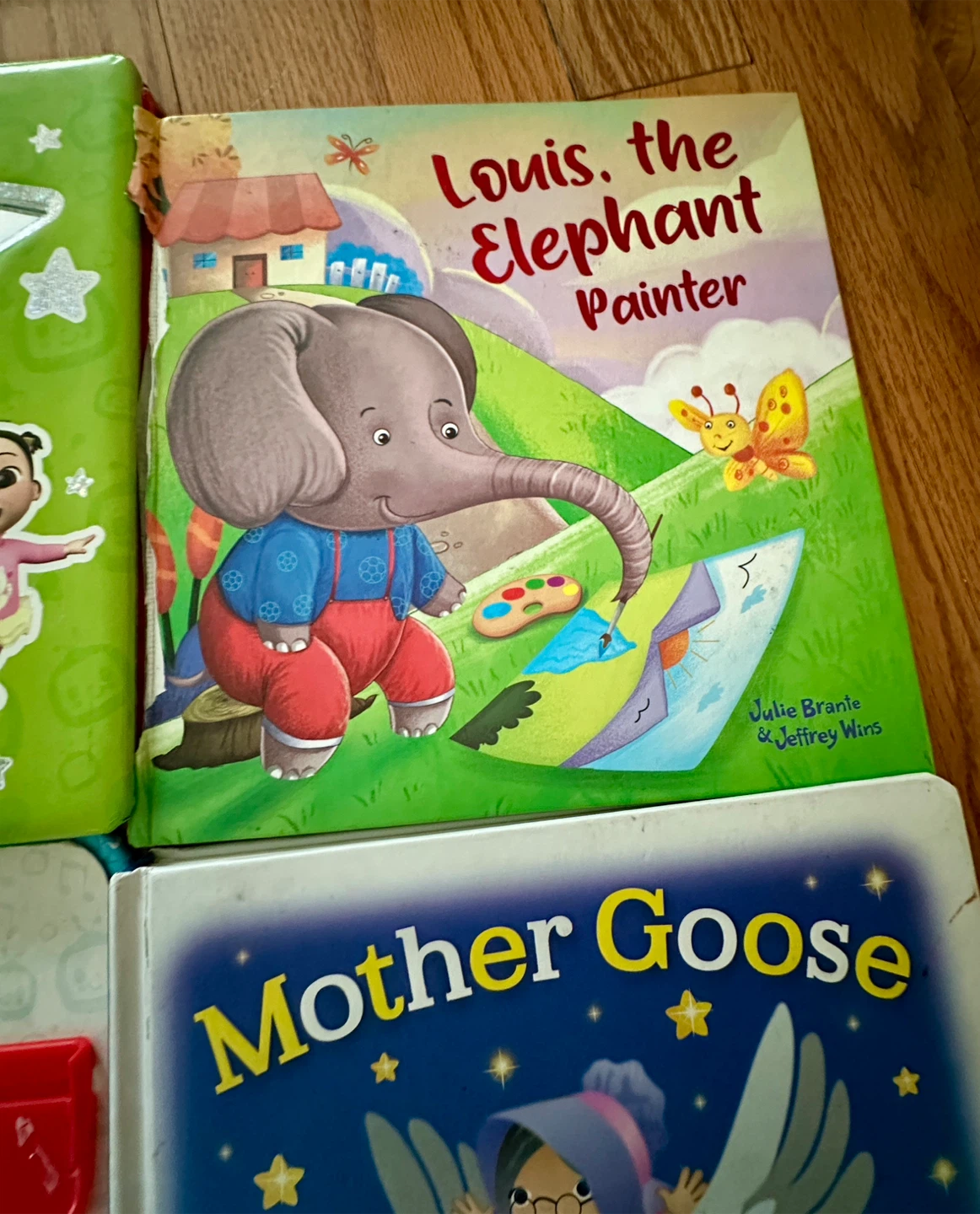 Set of 4 Children's Story and Song Books - photo 5
