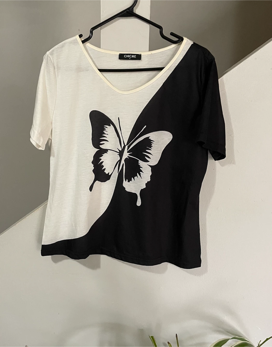 Black and White Butterfly T-Shirt - photo 4