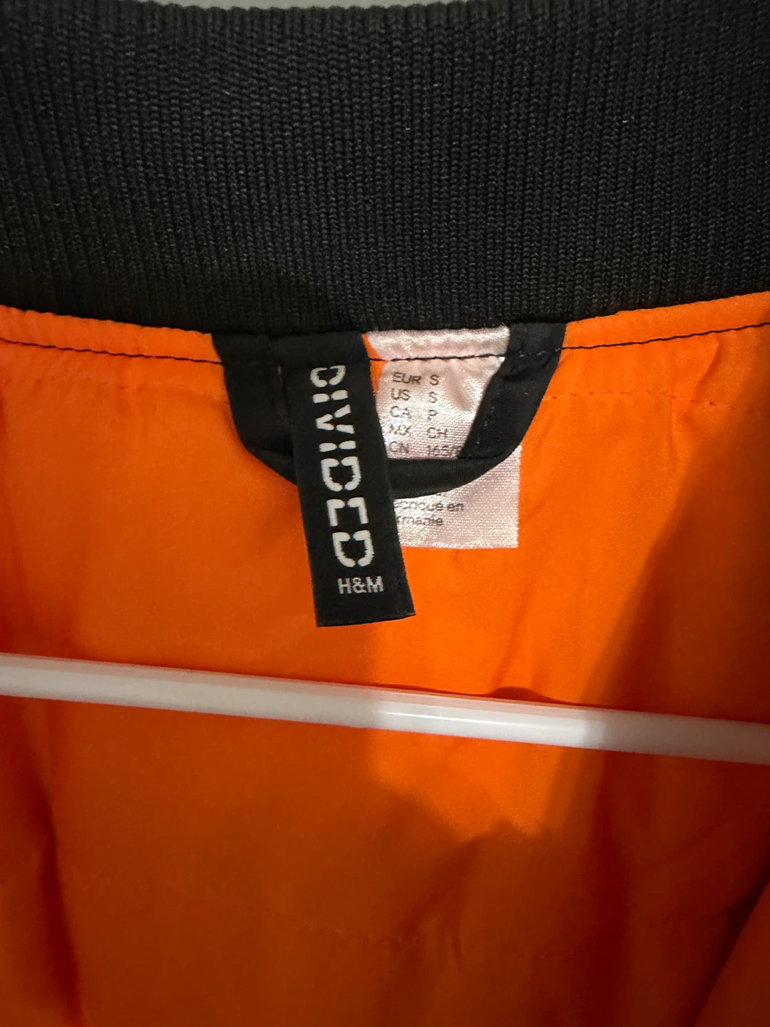 H&M Divided Bomber Jacket - photo 2
