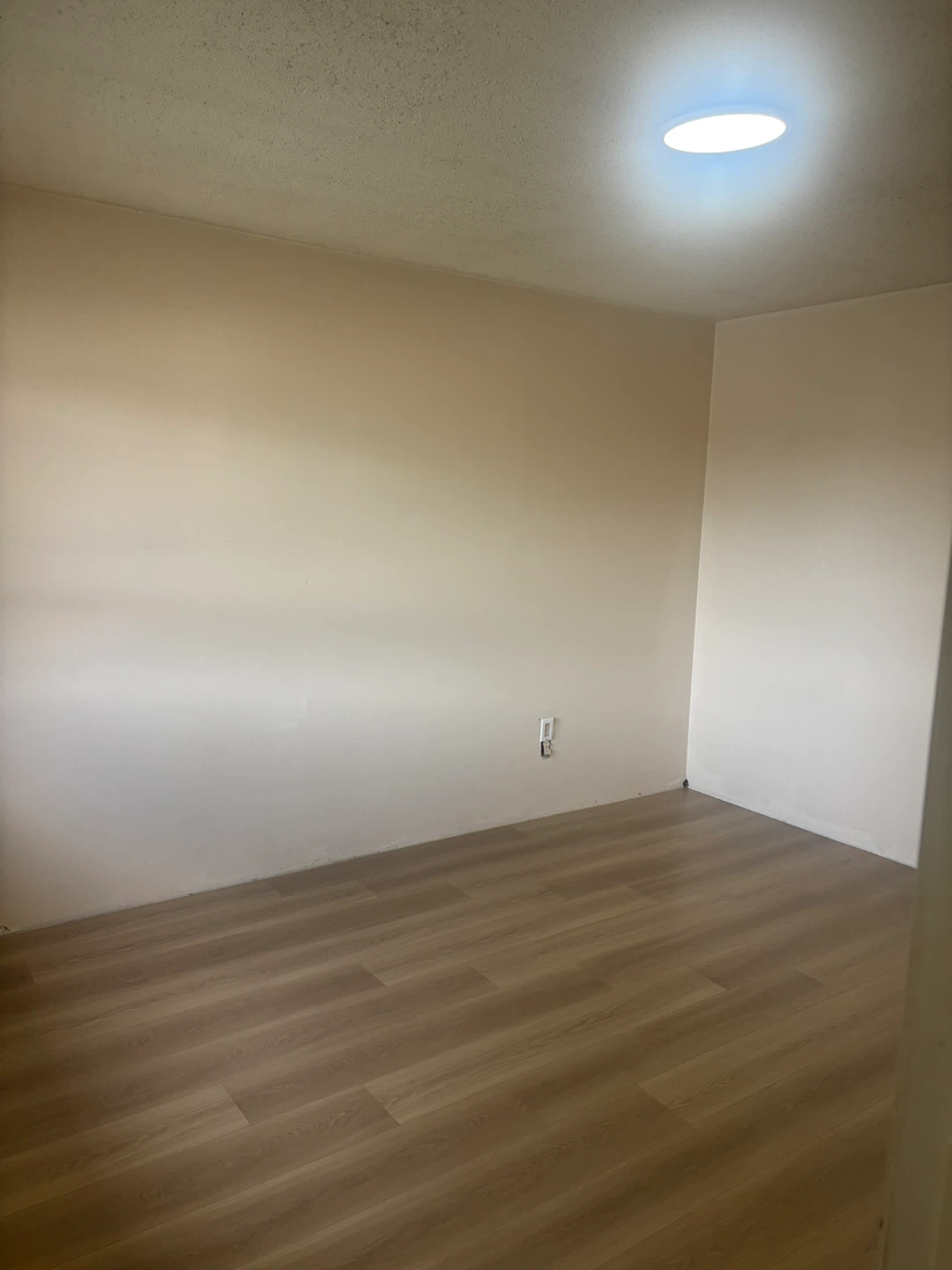Room for rent - photo 3