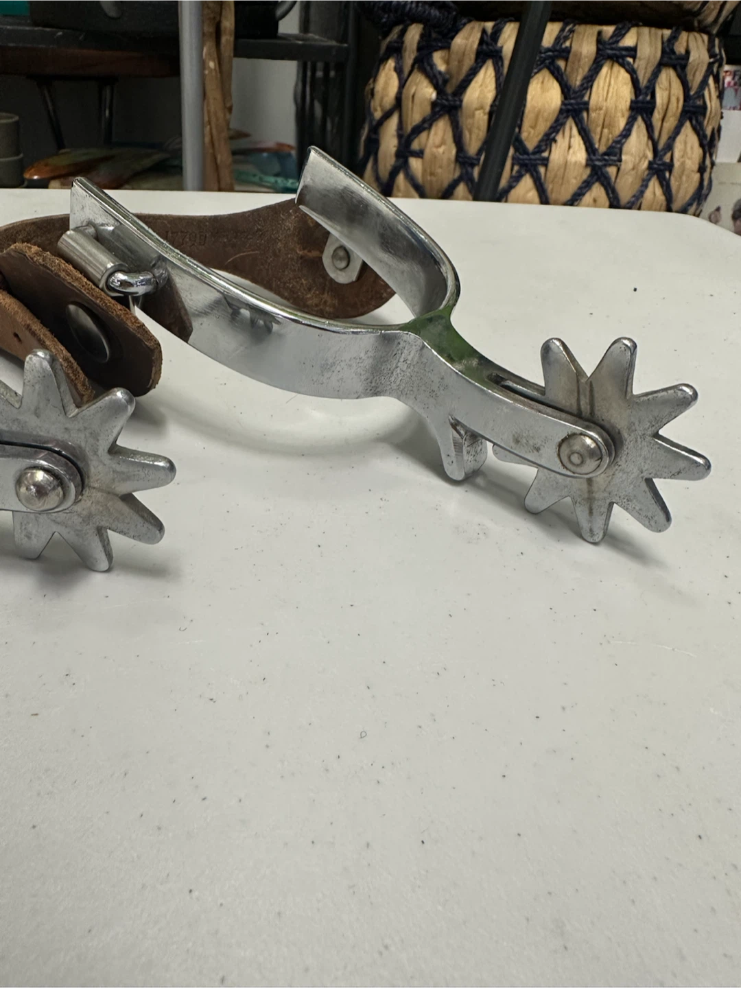 Pair of Spurs - photo 3