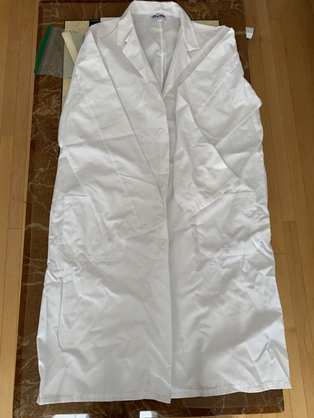 Mobb White Lab Coat-M size