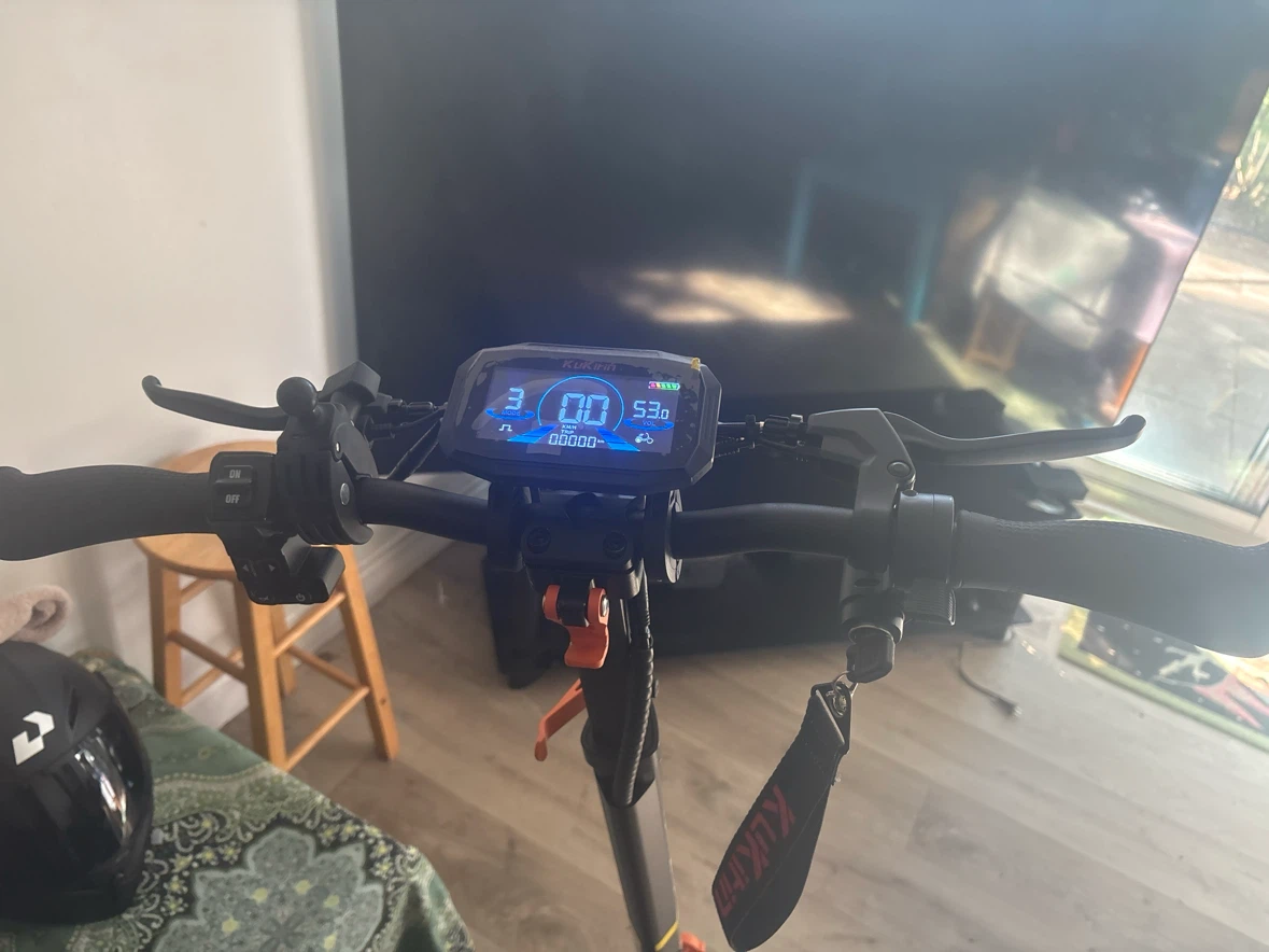 KuKirin G2 Max Electric Scooter - photo 3