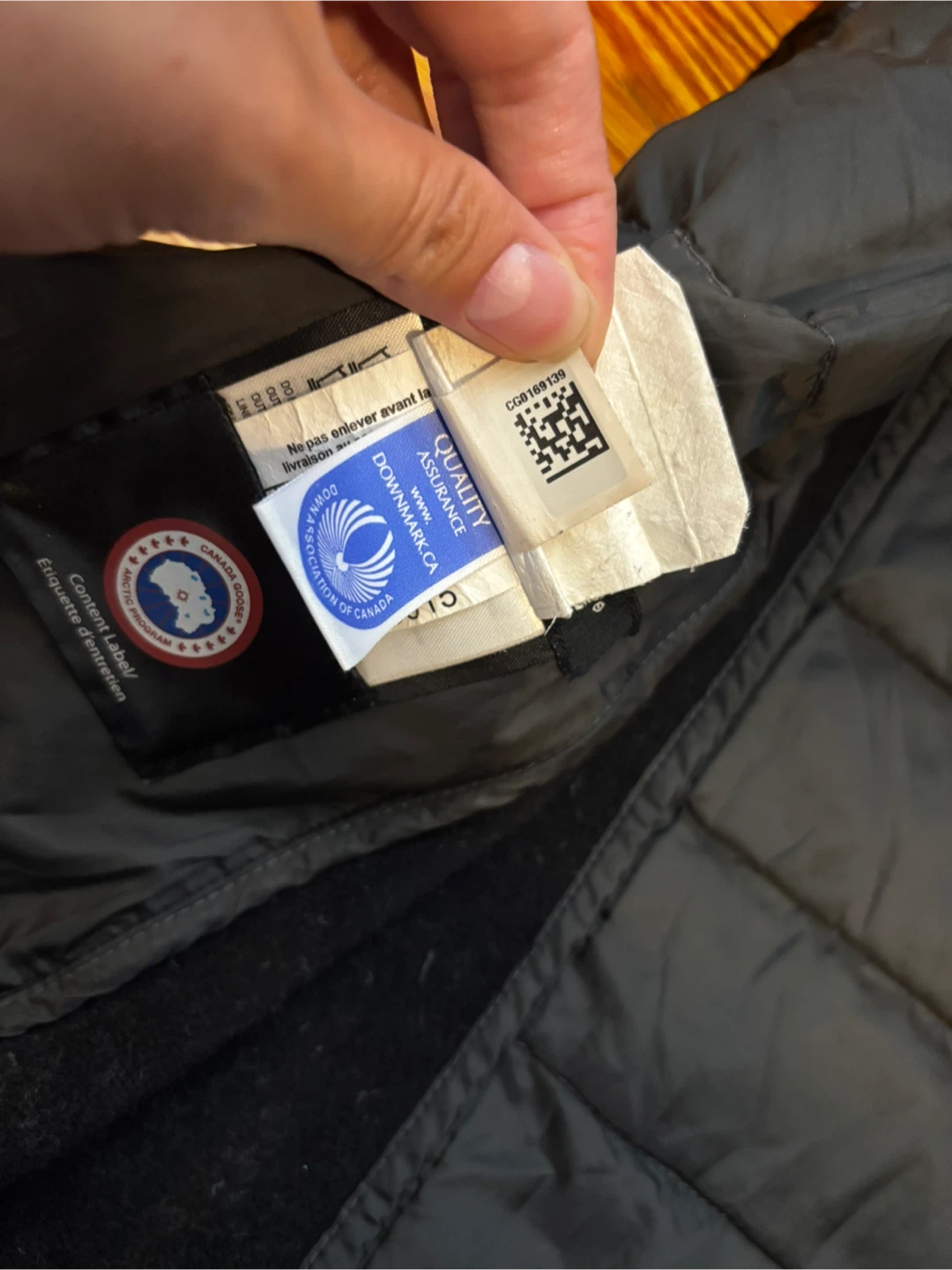 Canada Goose HyBridge Lite Vest - Size M - photo 5