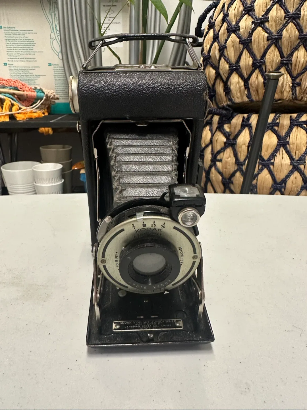 Vintage Kodak Vigilant Junior Six-20 Camera - photo 2