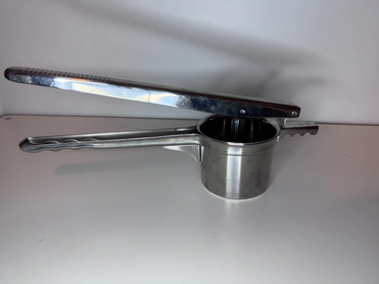 Browne Foodservice Heavy Duty Stainless Steel Giant Potato Ricer