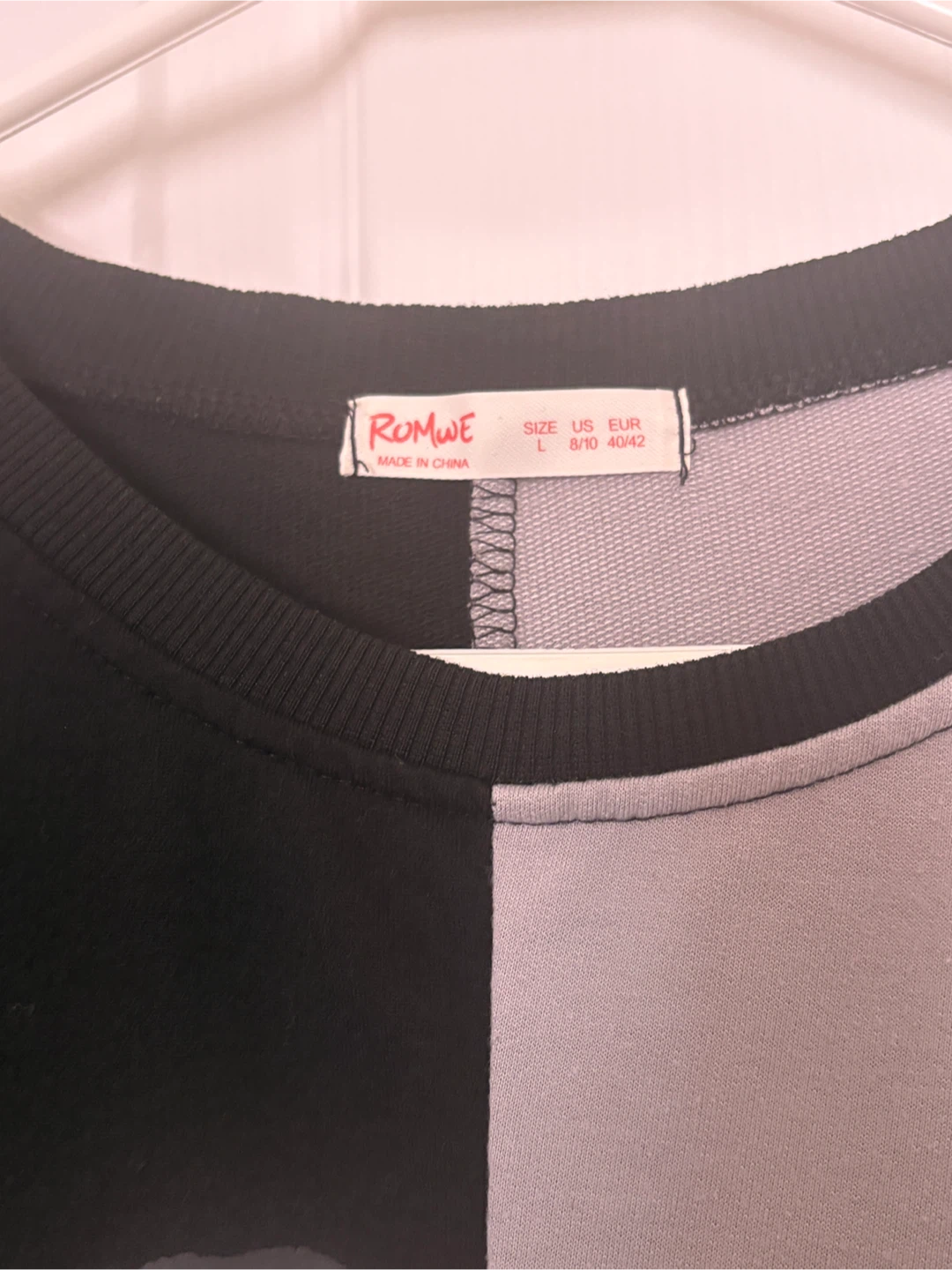Romwe Bad Puppet Sweatshirt - photo 2