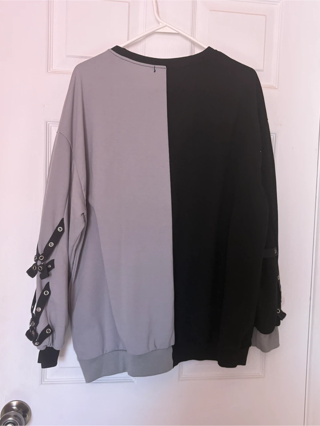 Romwe Bad Puppet Sweatshirt - photo 3