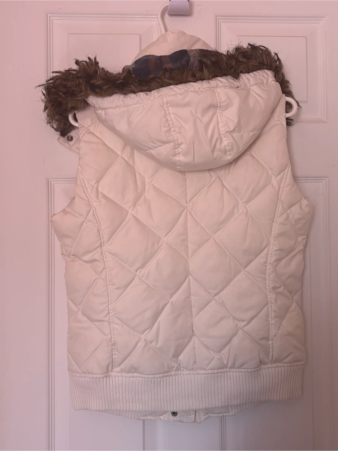 H&M Quilted Puffer Vest with Hood, Size 8 - photo 2
