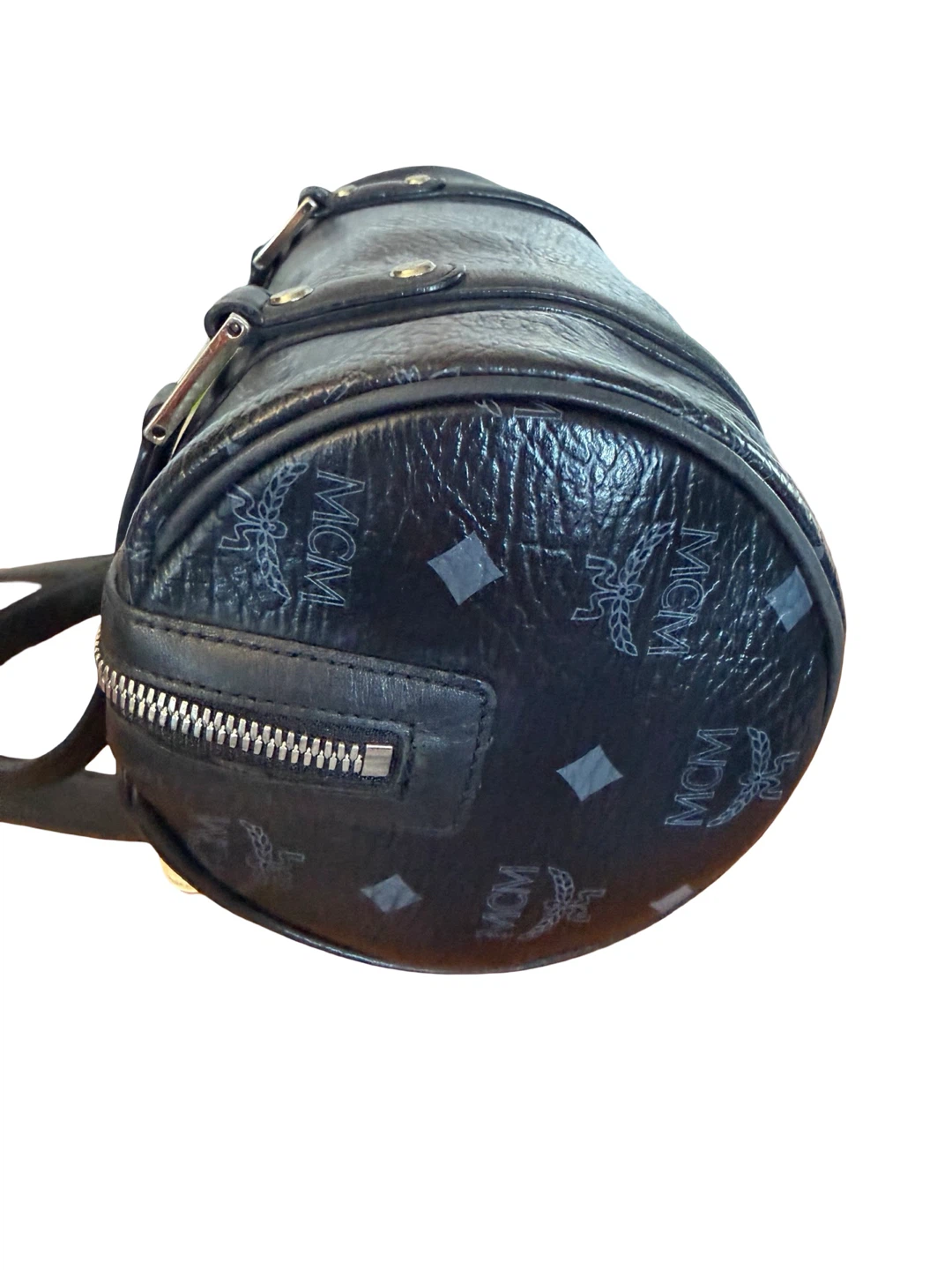 Authentic MCM Black Monogram Barrel Bag Papillon - photo 4
