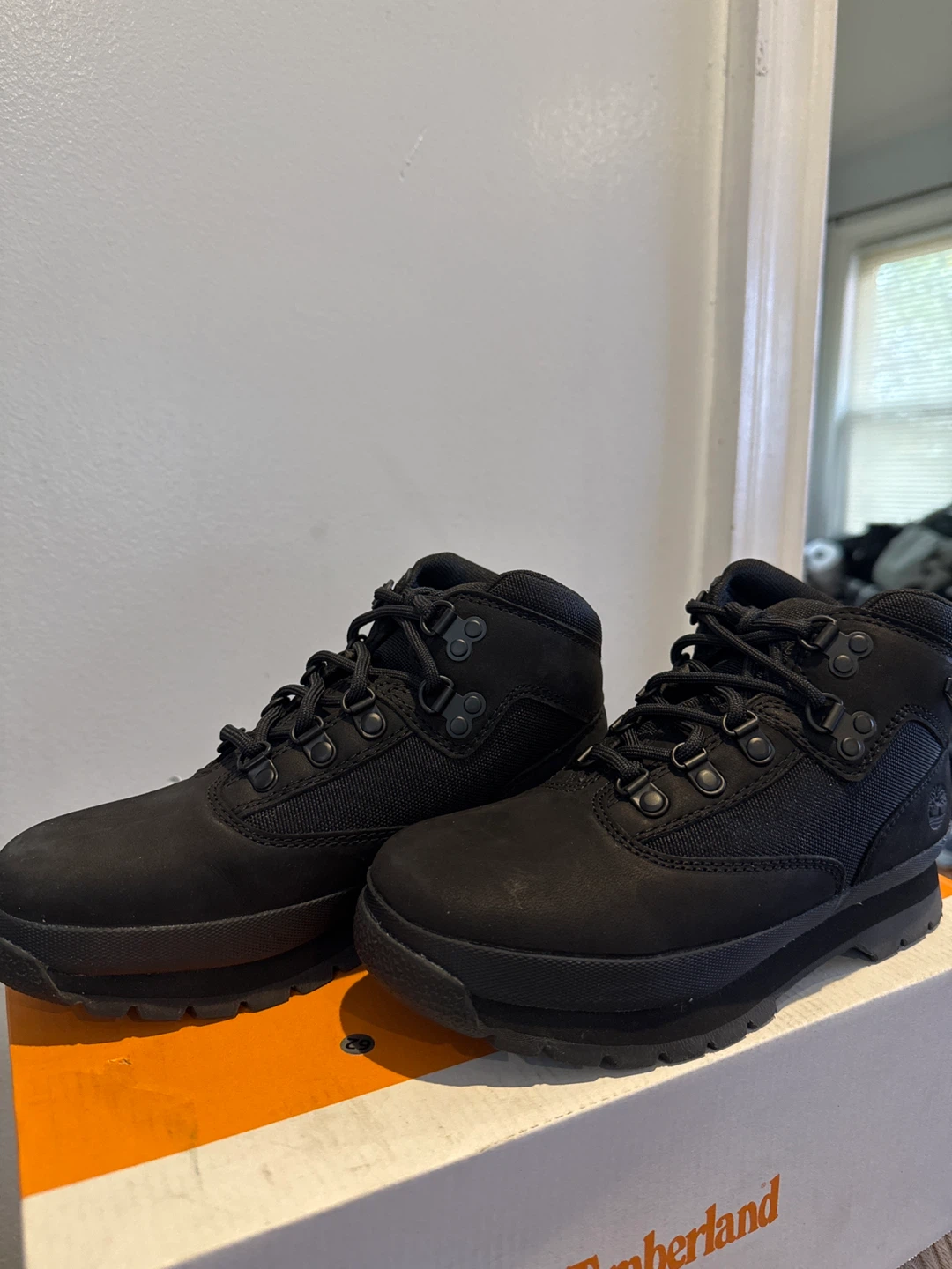 Timberland Black Boots Size 3 - photo 2