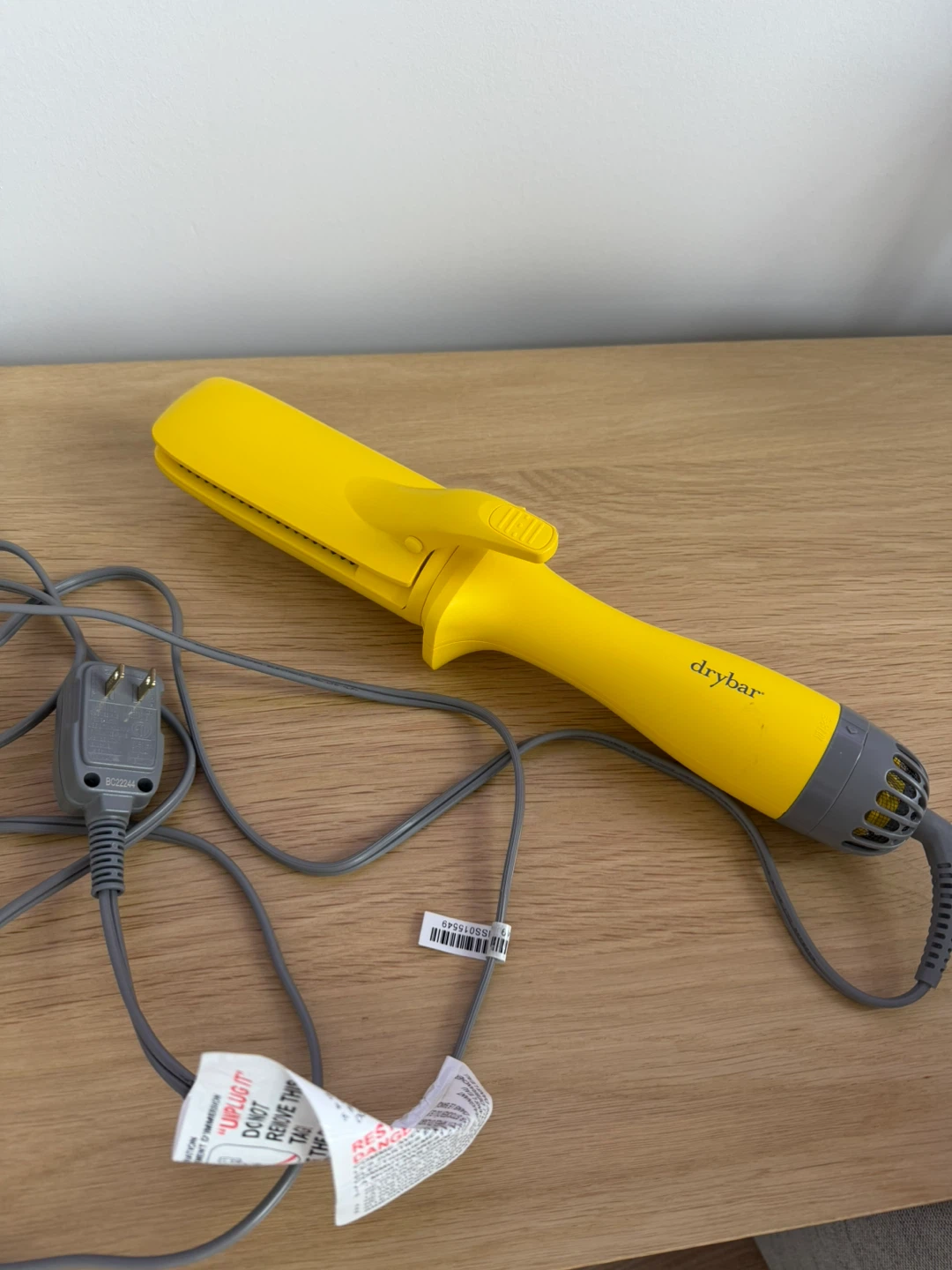 Drybar  The Straight Shot Blow Drying Flat Iron