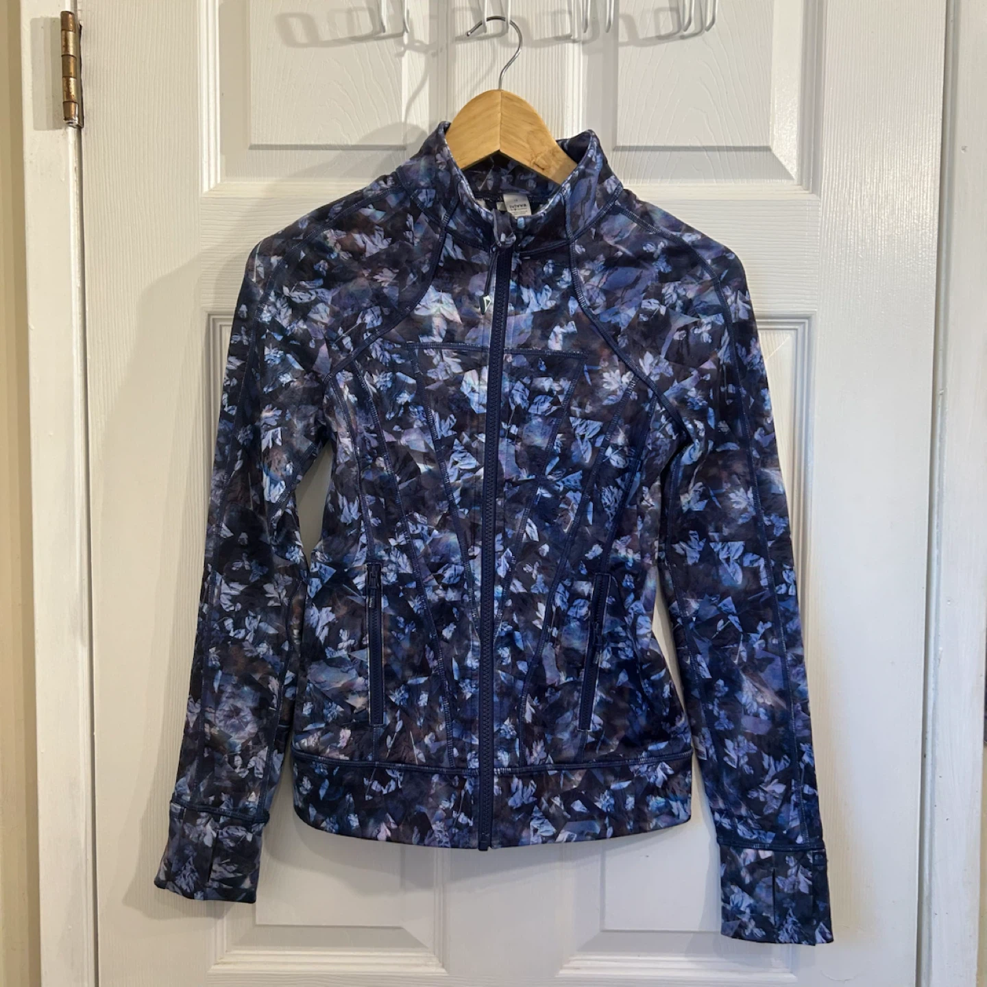 Ivivva by Lululemon perfect Your Practice Jacket Girls Size 12 - photo 5