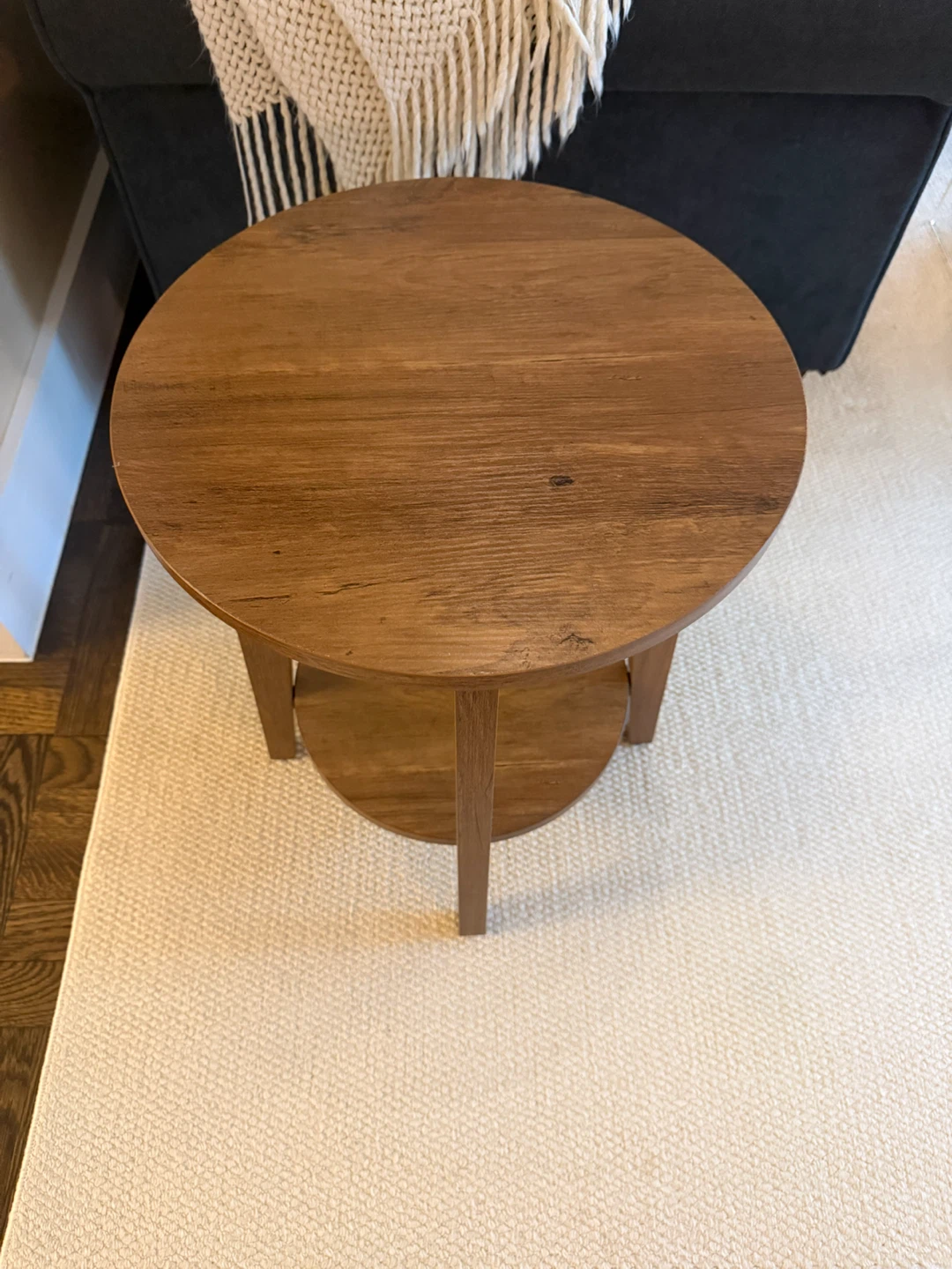 Like new side table! - photo 2