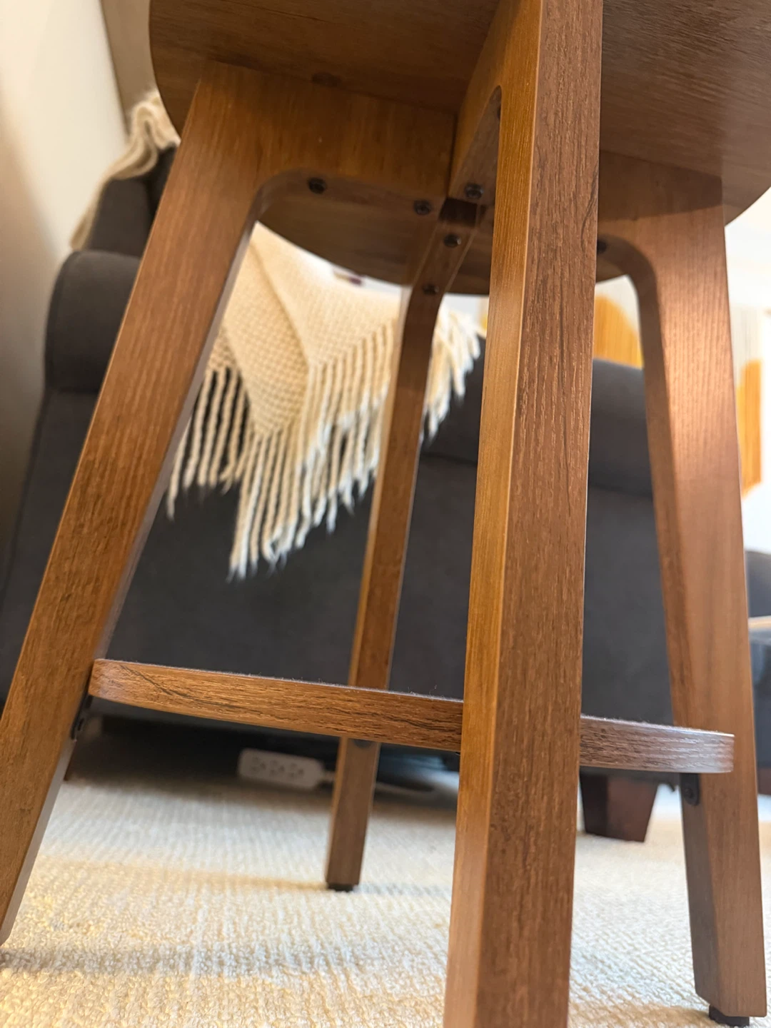 Like new side table! - photo 3