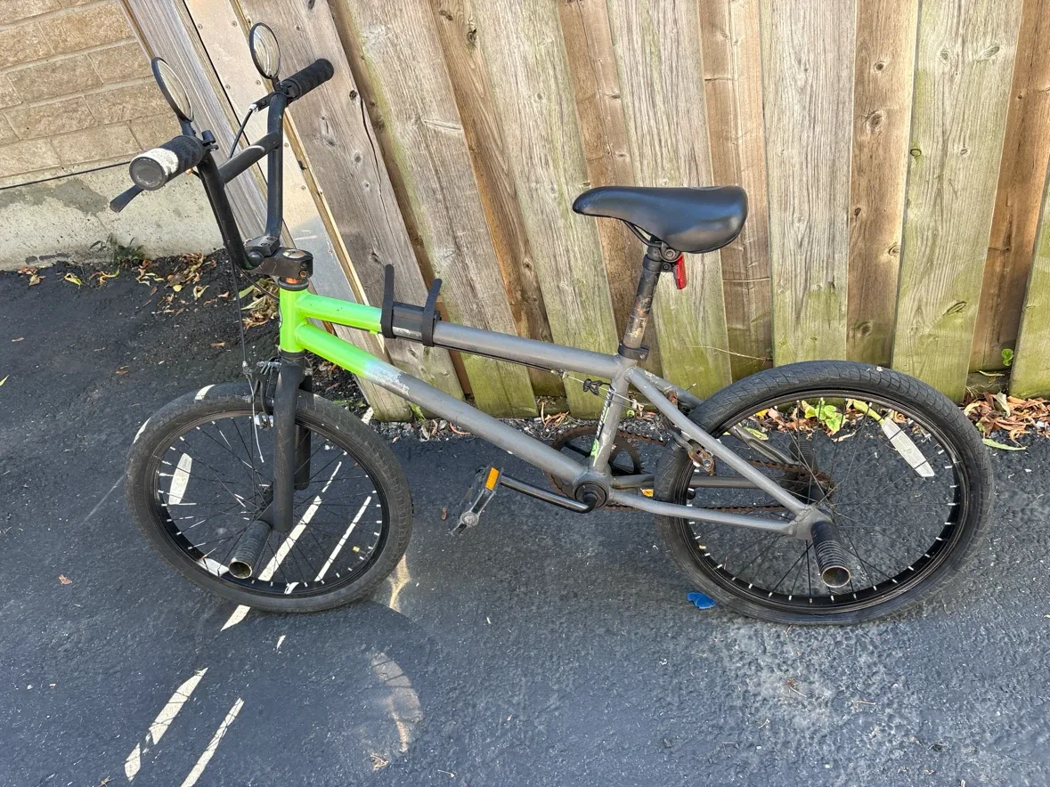Radio Lieutenant BMX Bike /only cash obo