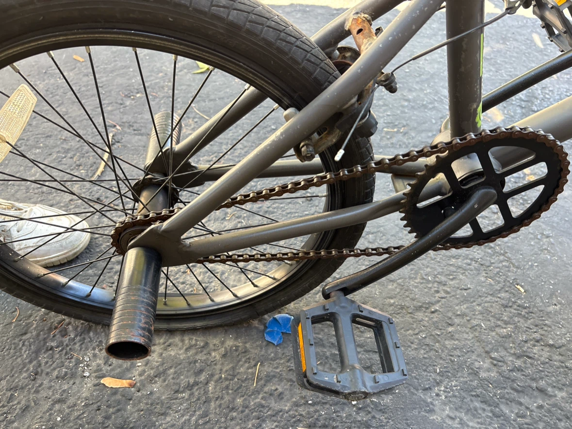 Radio Lieutenant BMX Bike /only cash obo - photo 4