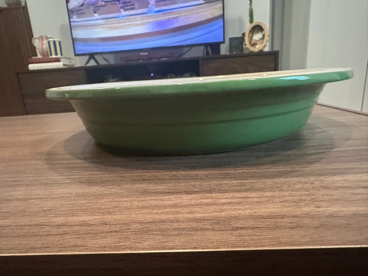 Le Creuset Green Stoneware Pie Dish - photo 2
