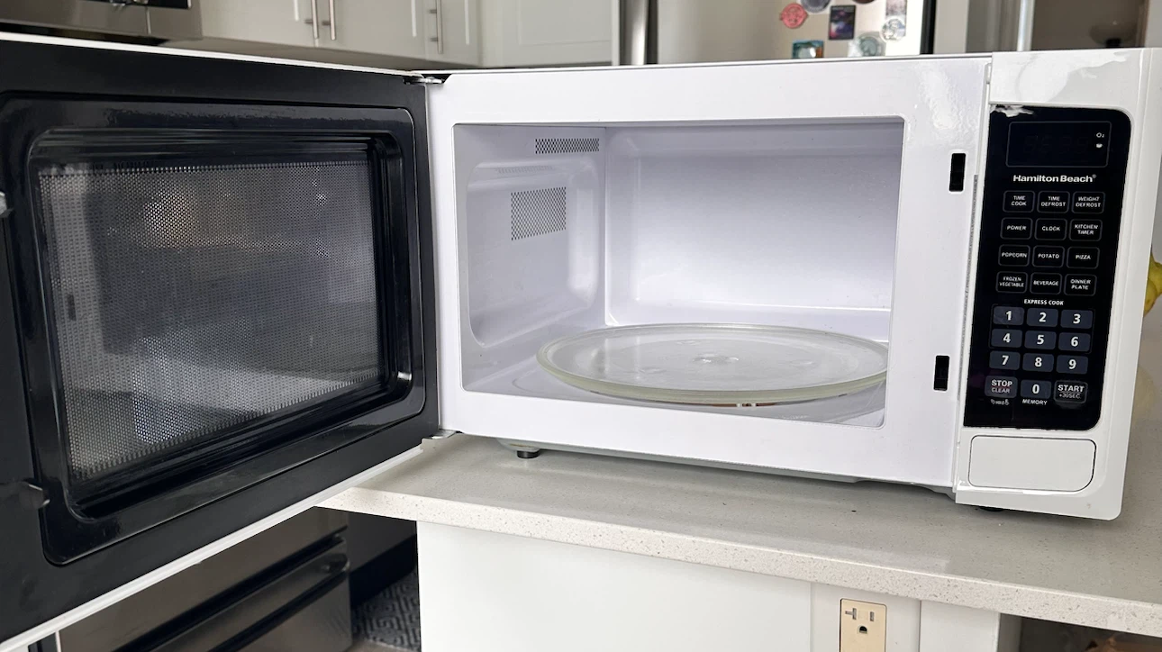 Hamilton beach Microwave - photo 4