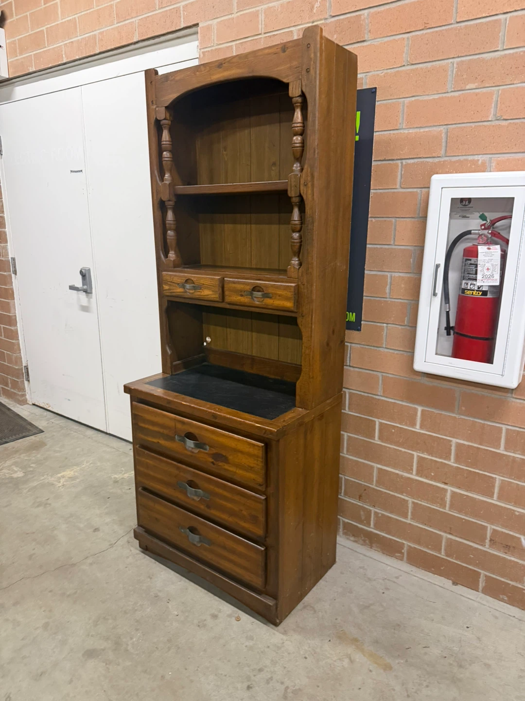 Bookcase with storage - photo 2