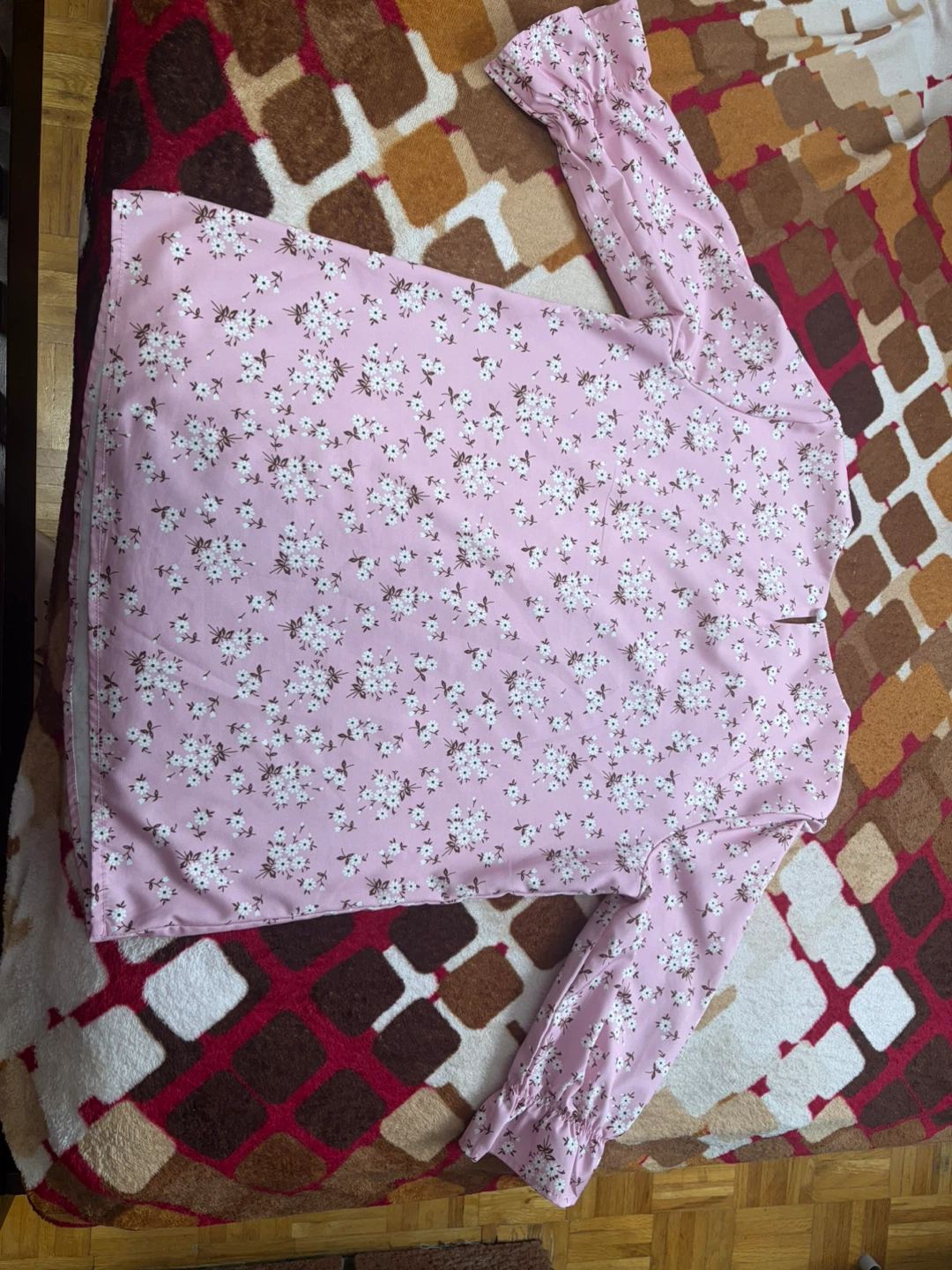 Pink floral print blouse- small size