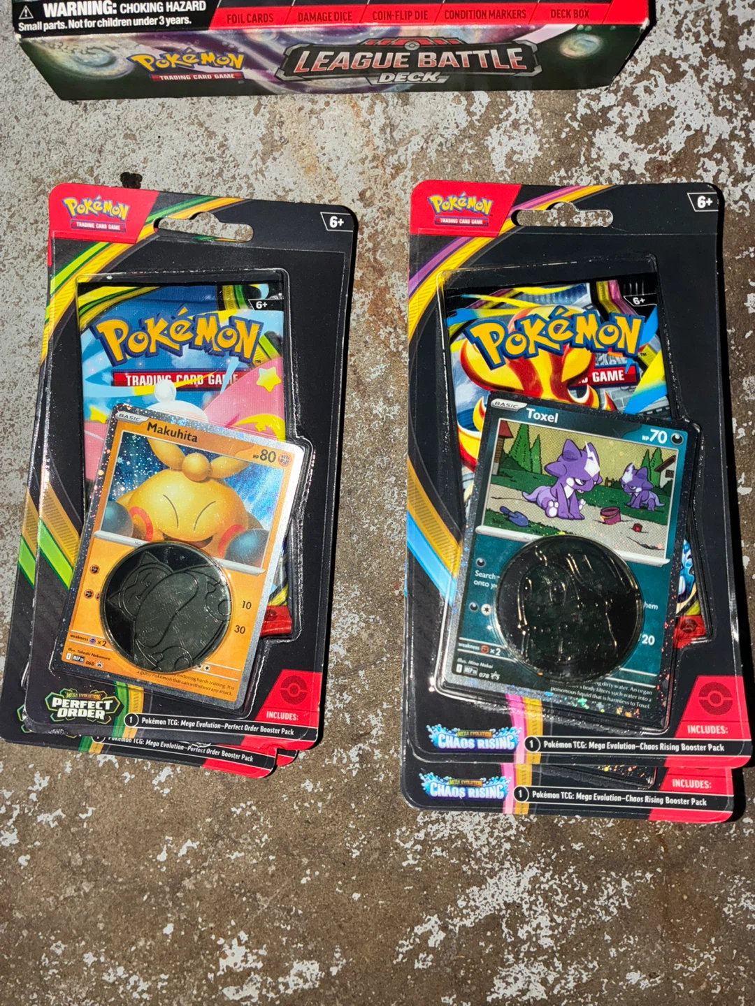 Pokemon TCG League Battle Deck and Booster Packs - photo 3