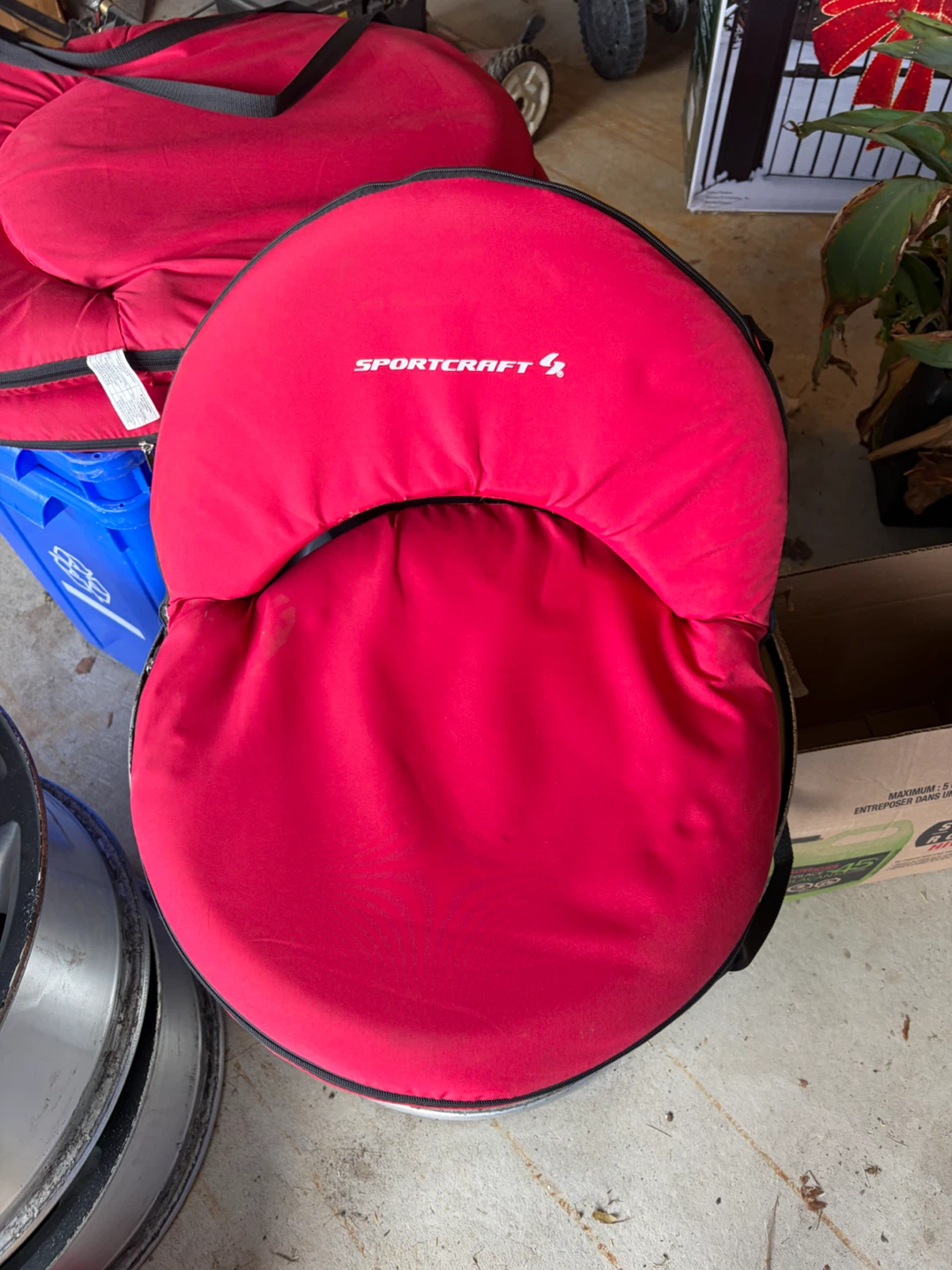 Sportcraft Red Stadium Seats x3