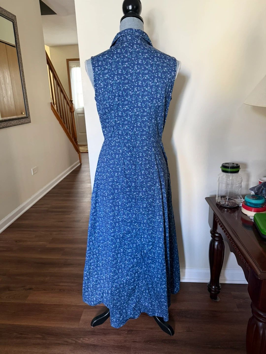 Blue Floral Sleeveless Button-Front Dress 100% cotton size 8 - photo 3