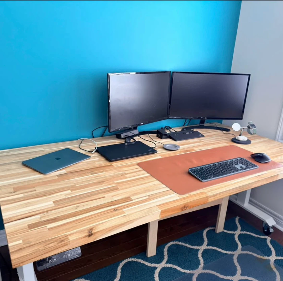 MotionGrey Standing Desk with Wood Top - photo 4