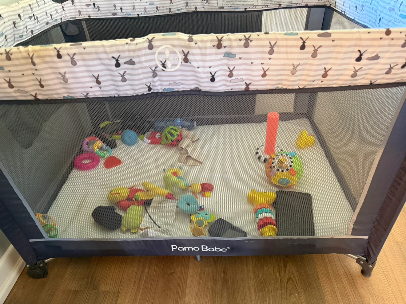 Pamo Babe Portable Playard