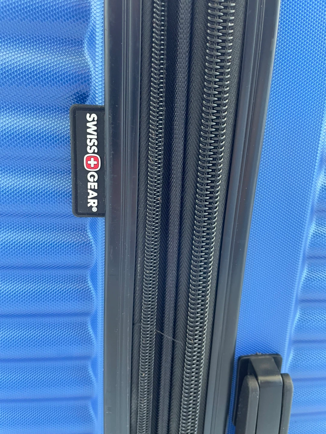 Swissgear Expandable Hardside 360’ Blue Lugage - photo 4