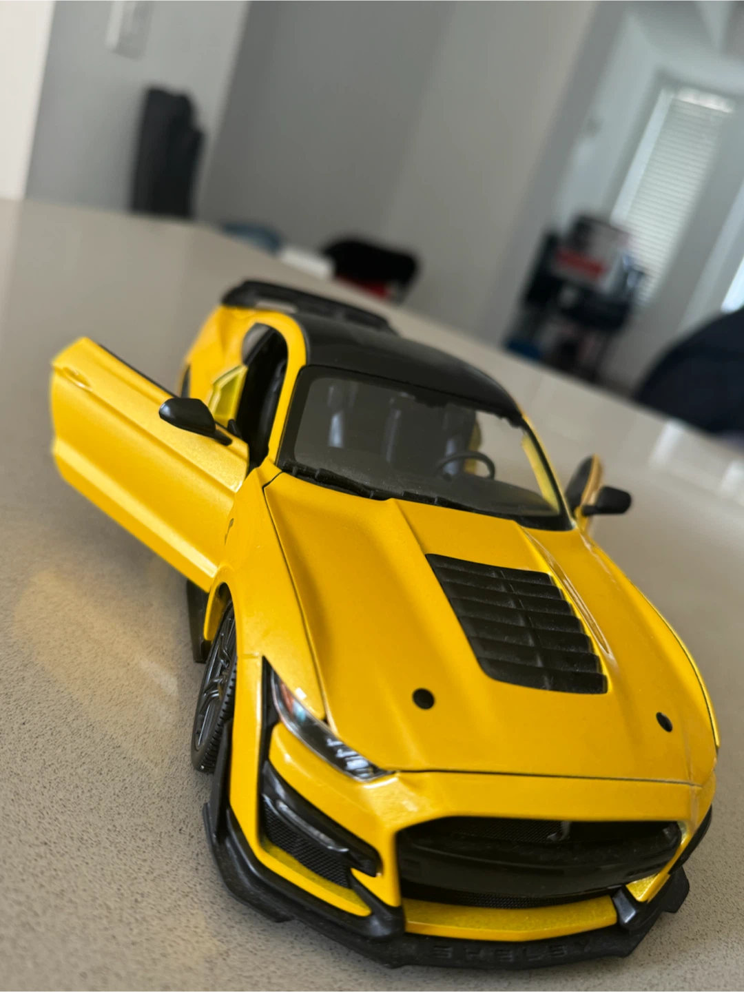 Ford Mustang Shelby Diecast Model Car - photo 4