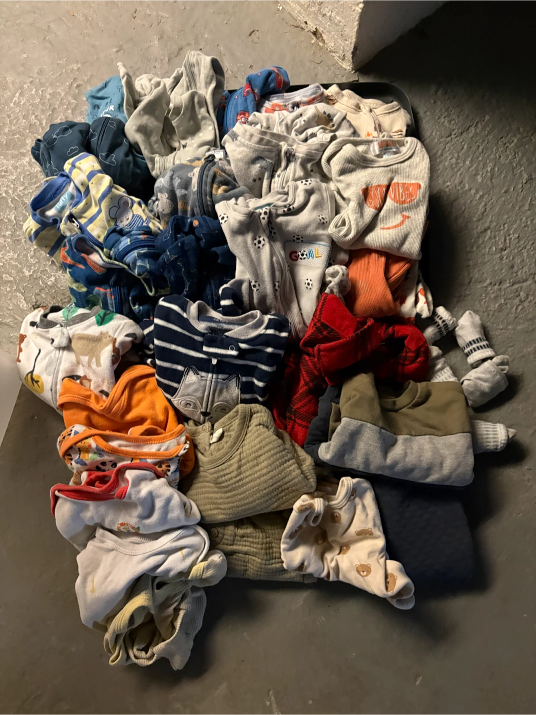 Large Bundle of Baby Boy Clothing 6m-12m