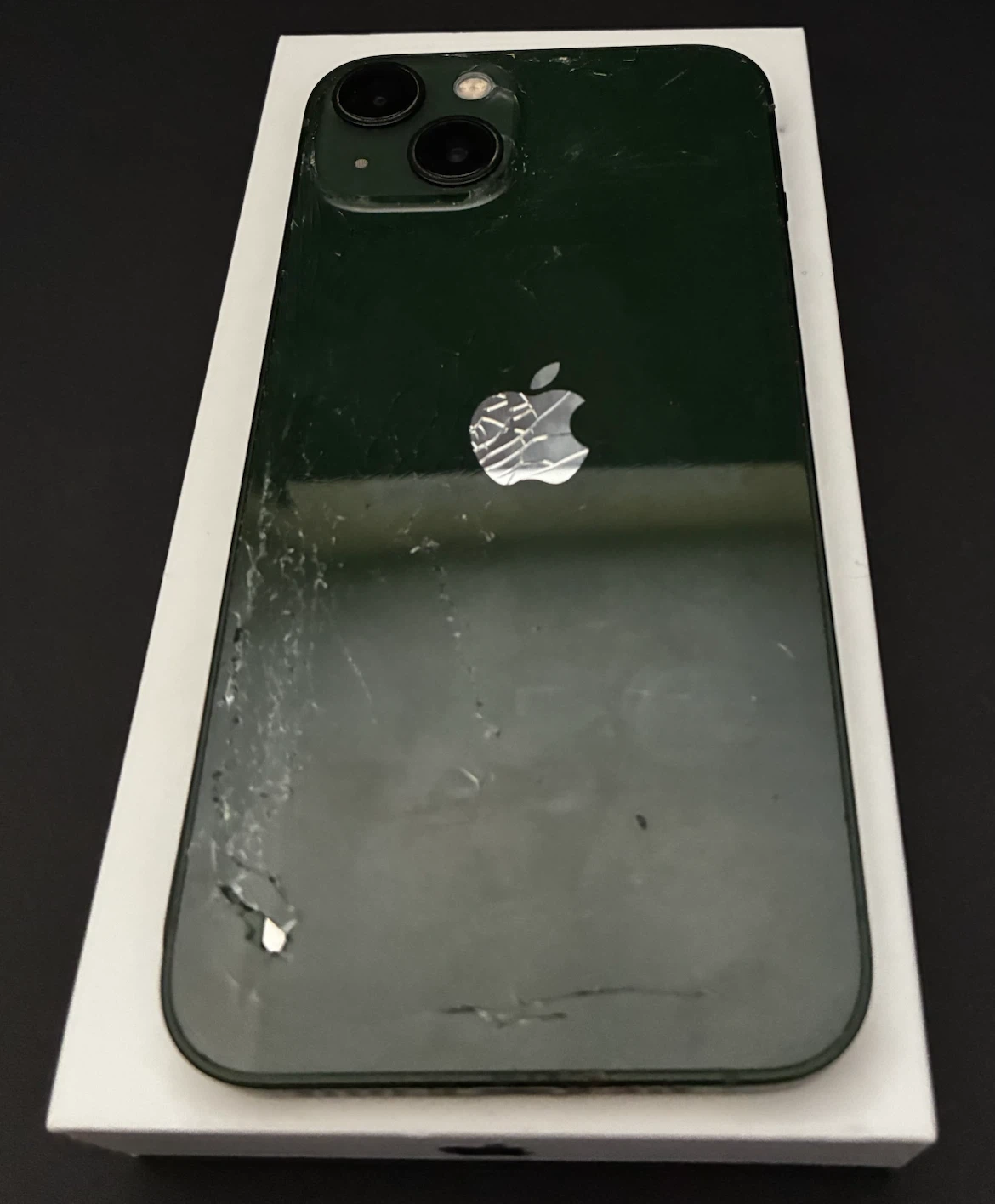 Apple iPhone 13 - photo 3