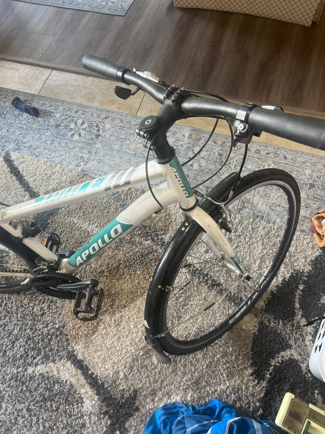 Apollo Hybrid Bicycle with Rear Basket